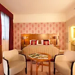 The Grand, 5*