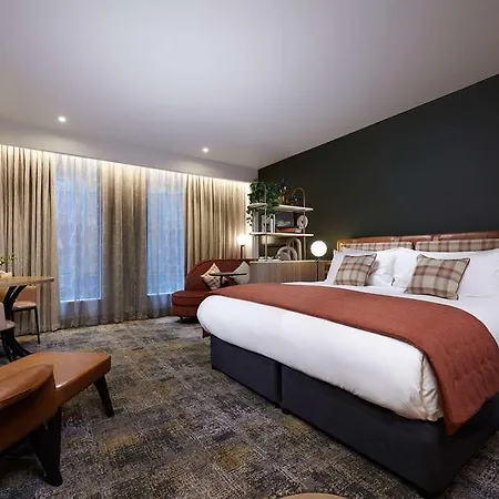Hotel The Grand,