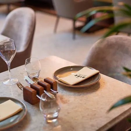 The Grand, 호텔 요크